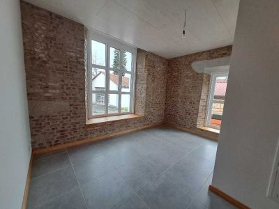 Schöne 4-Zimmer-Wohnung mit Terrasse