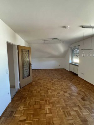 3-Zimmer-Dachgeschosswohnung in Trudering