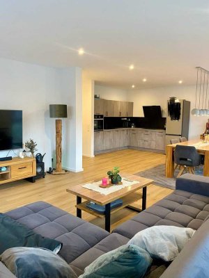 Niederndorf | Attraktive 3-Zimmer-Wohnung | Einbauküche und Balkon