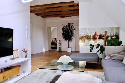 Exklusive 3-Zimmer-Wohnung mit Dachterrasse und Blick ins Grüne