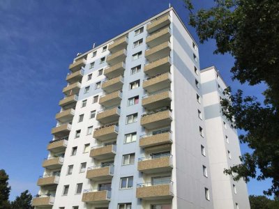 Familienwohnung! gut geschnittene 3-Zimmer-Wohnung  mit Balkon in MG Kamphausener Höhe