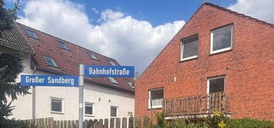 Haushälfte über 3 Etagen - 116qm, 5 Zi.*Garten*Balkon