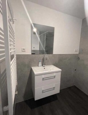Charmante 2-Zimmer Altbauwohnung im Zentrum Aachen WG tauglich