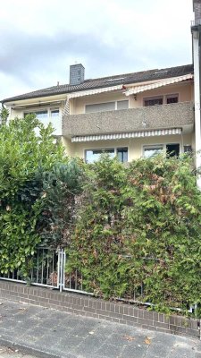 Perfekt geschnittene 3-Zi-Whg. mit Balkon