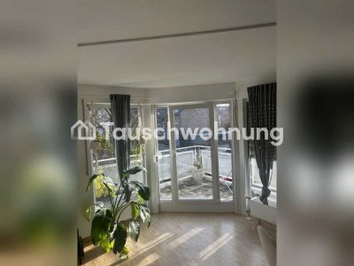 Tauschwohnung: Suche 3-Zi-Wohnung, biete 2-Zi in Lindenthal