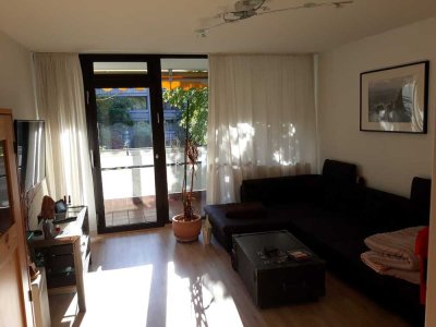 Helle 2 Zi.Wohnung, Engelschalking, 3 Balkone,EBK,EBS, Fußbodenheizung, Garage, frei ab 1.7.2026