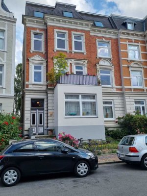 Traumhafte Altbauwohnung, 3 Zi. 91 m², gut geschnitten, kernsaniert in gehobener Lage