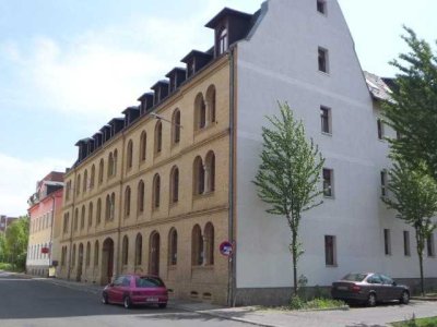 Helle, freundliche 3-Zimmer-Maisonette-Wohnung mit Laminatfußboden!