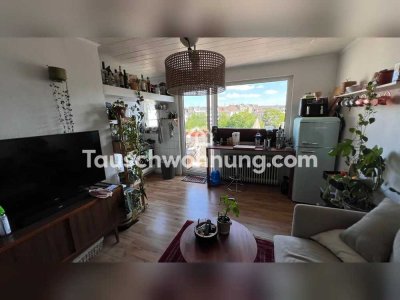 Tauschwohnung: Tausche: 2 Zimmer gegen größere Altbauwohnung