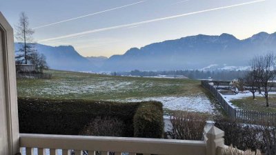 Wunderschöne Aussicht: 2-Zimmer-Wohnung mit Balkon, Stellplatz und EBK in Inzell