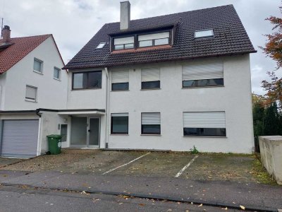 4-Zimmer Erdgeschosswohnung mit Stellplatz in Zuffenhausen
