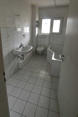 1-Zimmmer-Wohnung mit kleinem Balkon