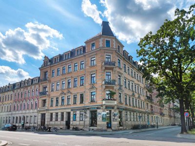 Frisch sanierte 4-Raum-Wohnung mit Altbaucharme
