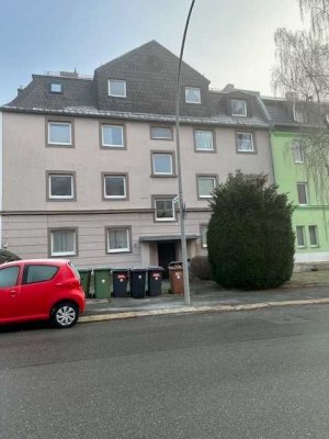 Wie wär's mit einer hübschen Drei-Zimmer-Wohnung in Hof?