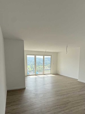 Top-Aussicht! Neubau, 3-Zi. und 2-Zi.-Wohnungen, Balkon, barrierefrei, Aufzug, Carport, uvm.