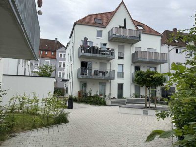 Neubau! Exklusive 2-Zimmer-Wohnung mit EBK, 5 Minuten zum Bahnhof und Zentrum Ludwigsburg