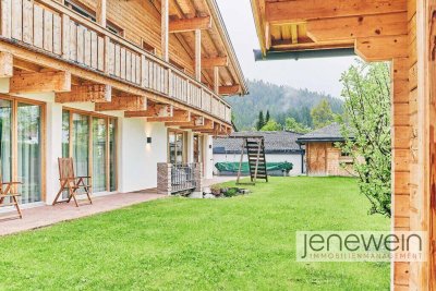EXCLUSIVES DOPPELHAUS IN BESTER LAGE IN LEUTASCH-WEIDACH MIT POOL - ZUM WOHNEN UND VERMIETEN