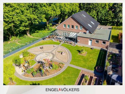 Perfekt geplant, liebevoll gestaltet – modernes Einfamilienhaus mit Traumgarten!
