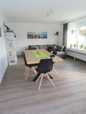 Neuwertig und barrierefrei - 2 ZKB mit Gäste WC, Terrasse und Stellplatz - Toplage in Nieste