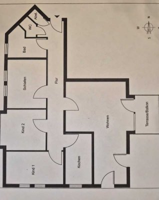 Gepflegte 4-Zimmer-Wohnung mit Balkon in Leubnitz-Neuostra