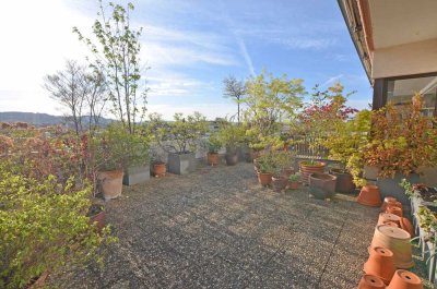 Sommer, Sonne, neues Heim: grandiose 4 Zimmer Wohnung mit herrlicher Terrasse sucht neue Familie!