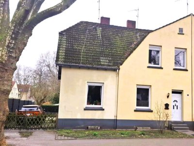 Großzügige Doppelhaushälfte, Nähe Schloß Horst in Gelsenkirchen...!