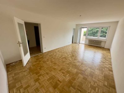 Stilvolle, gepflegte 2,5-Raum-Wohnung mit Balkon und Einbauküche in Fürstenfeldbruck