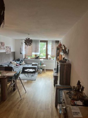 +++ Charmante Dreizimmer-Wohnung +++