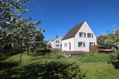 Charmantes Siedlerhaus mit Ausbaupotential in gefragter Lage
