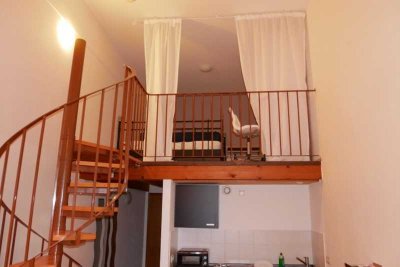 „Für Kapitalanleger, gemütliche schöne Maisonette mit Küche“