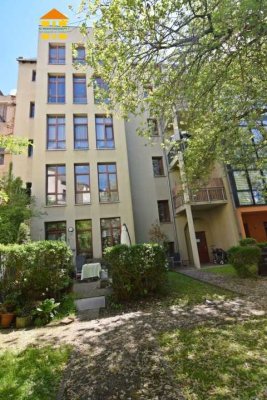 *Einzigartige 2-Raum-Wohnung mit Dachterrasse: seit 2007 fest vermietet*