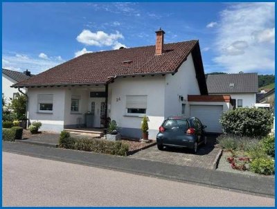 schönes, kleines Wohnhaus in guter Wohnlage