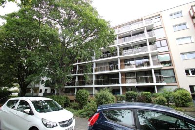 Exklusive 2-Zimmer-Wohnung mit Panoramafenstern und Rheinblick – Dachbalkon im Zentrum von Bonn