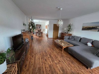 Großräumige und gut geschnittene 3-Zimmer EG Wohnung mit Garage und Garten in Euskirchen/Wißkirchen