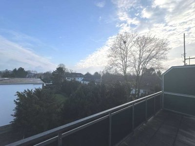 Traumhafte Dachgeschoss-Wohnung über 2 Etagen mit 2 Balkonen