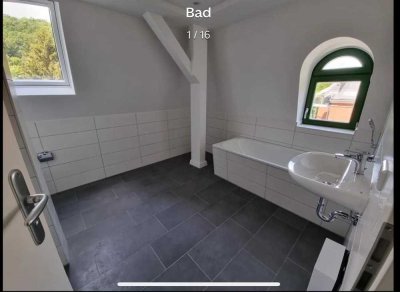 sanierte 3-Raum Wohnung in Chemnitz Harthau - mit großem Gartenstück inklusive