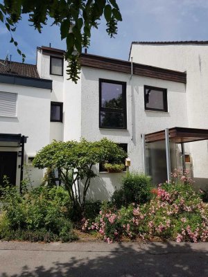 KEINE KÄUFERPROVISION - Reihenmittelhaus in Neukeferloh mit 5 Zimmern + Hobbyraum ca. 20,3 m²