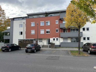 Seniorengerechte 4-Zi-Wohnung in Ludwigshafen am Rhein/Melm mit Einbauküche und Balkon
