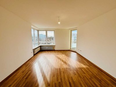 Schöne 3-Zimmerwohnung mit Loggia in Augsburg-Univiertel zu vermieten