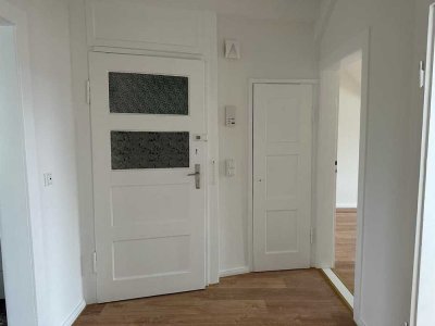 Zweitbezug nach Sanierung - tolle 3-Zimmer-Wohnung im Dachgeschoss