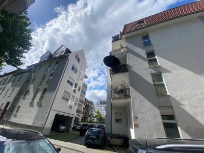 Stilvolle und helle 2-Zimmer-Wohnung mit Balkon in ruhiger Wohnlage von  Offenbach am Main