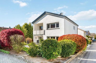 Bezauberndes  Einfamilienhaus mit Traumgrundstück