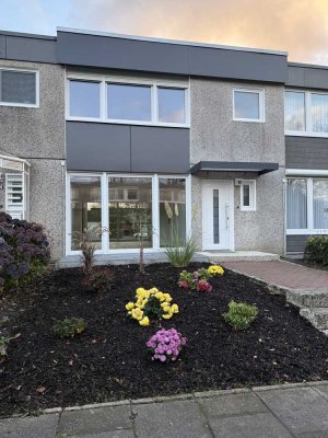 Charmantes Reihenhaus (Erstbezug nach Sanierung) in Pinneberg