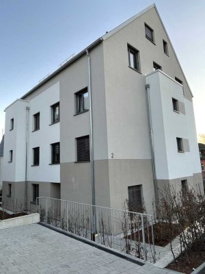 Tolle 3-Zi.-Whg., gehobene Ausstattung, Einbauküche, TG Platz in Weinsberg