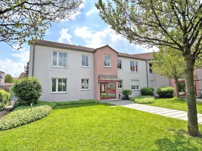 Schöne 2-Zimmer-Wohnung mit Wohnküche und Süd-Balkon am Nordpark nähe BMW!