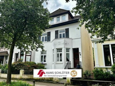 Gete: Gemütliche 2 Zi.-DG-Wohnung in stilvollem Altbremer Haus, mit EBK, Dielenboden- Schwachhausen