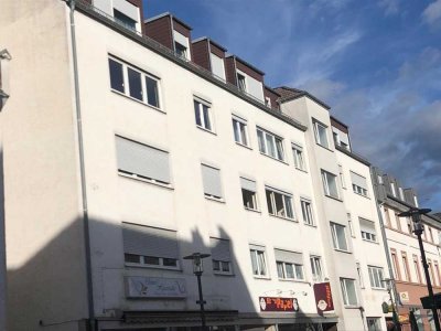 Stilvolle, renovierte 1-Zimmer-Wohnung in Groß-Gerau