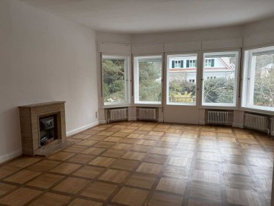 Wunderschöne 5,5 Zimmer Altbauwohnung mit Wohnküche, Balkon, Sauna, Gäste-WC & Gartennutzung