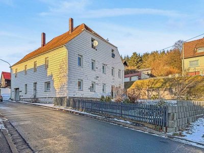 Geräumiges Einfamilienhaus mit kleiner Einliegerwohnung- mit viel Entwicklungspotenzial in Gefrees