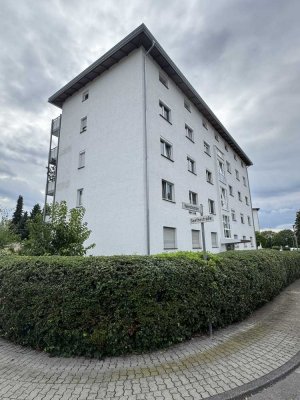 Helle 3-Zimmer-Wohnung mit Balkon in Bensheim-Auerbach